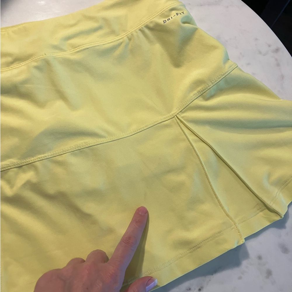 Nike Women's Tennis Skirt - Picture 5 of 5